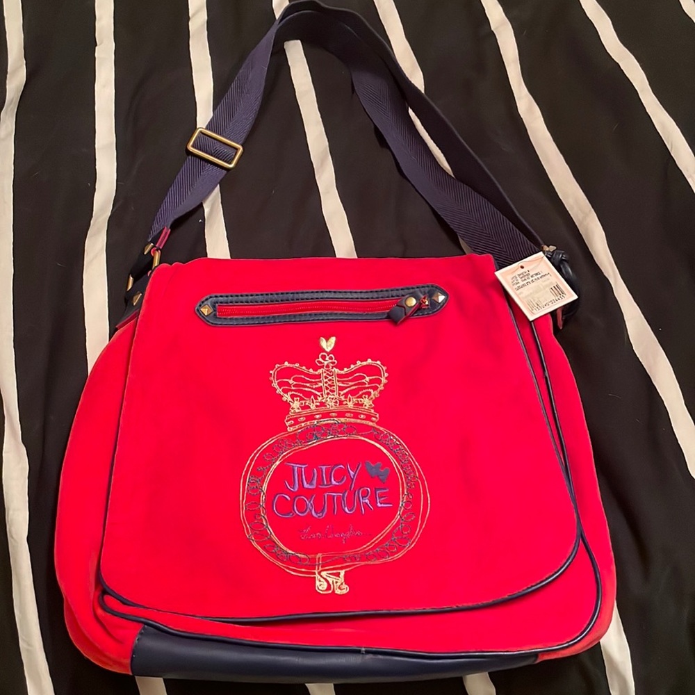 Juicy Couture Bag (brand new) never used! Excellent condition.